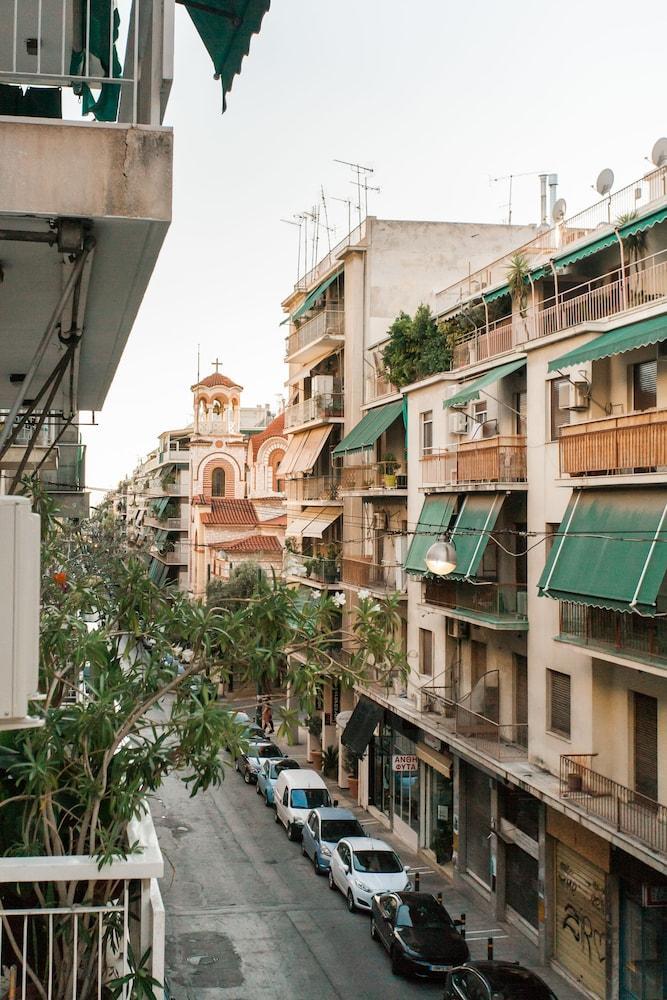 Charming Acropolis Metro Station Apartment, Clean And Cozy アテネ エクステリア 写真